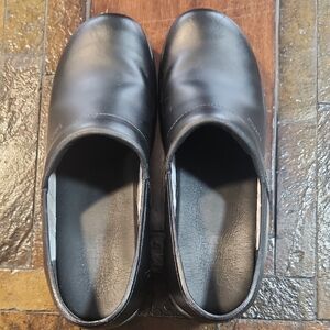 Men's Black Slip-On Shoes